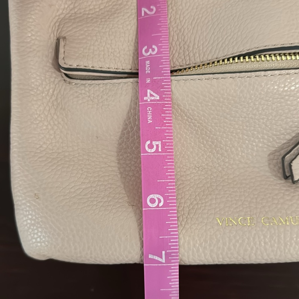 VINCE CAMUTO PINK PURSE - Picture 7 of 7